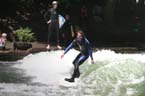 060612eisbal_riversurf01