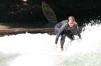 060612eisbal_riversurf07