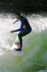 060612eisbal_riversurf26