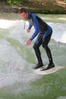 060612eisbal_riversurf27