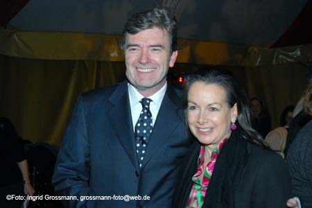 071108afrika_premiere004