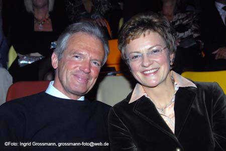 071108afrika_premiere011