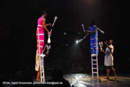 071108afrika_premiere012