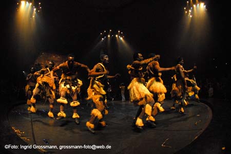 071108afrika_premiere022