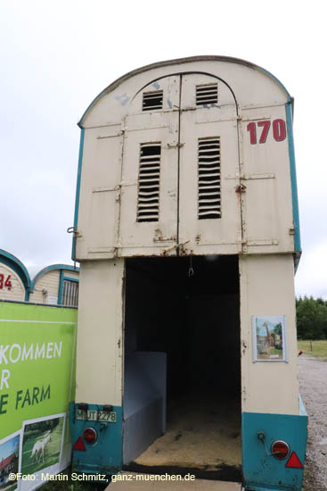 Giraffenwagen - Preview Circus Krone-Farm in Weßling / 200629krone_farm012 ©Foto: Martin Schmitz, 29.06.2020 