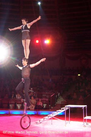 060301circus_krone041