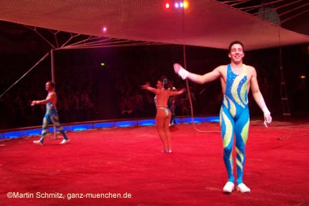 051225circus_krone056