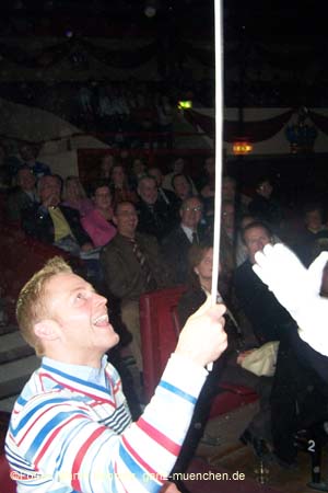 060201krone1_premiere38