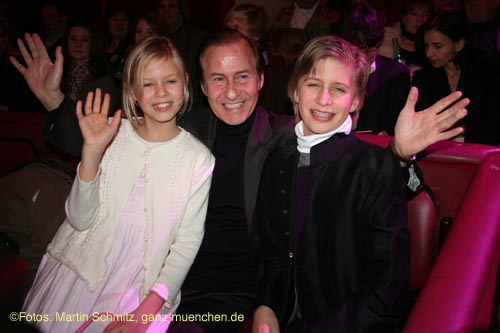 061225krone_gaeste22