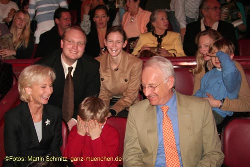 061225krone_gaeste28