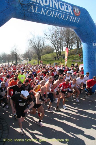 070401start_halbmarathon30