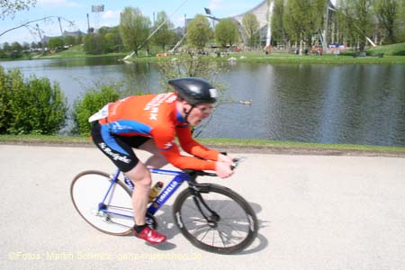 060430triathlon_sprint225