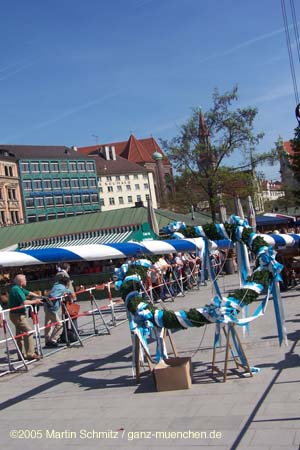 05maibaum_viktualienmarkt02