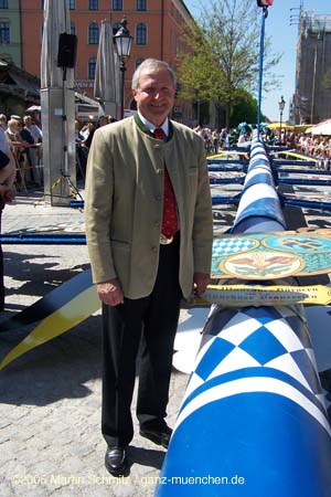 05maibaum_viktualienmarkt29