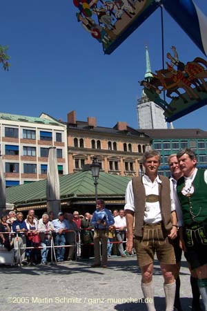 05maibaum_viktualienmarkt57