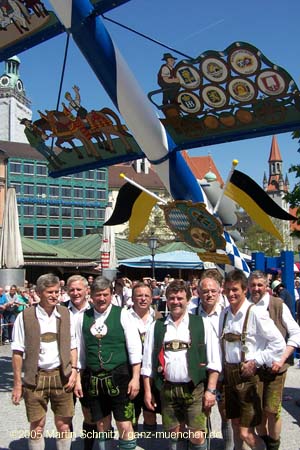 05maibaum_viktualienmarkt58
