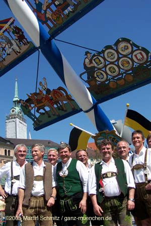 05maibaum_viktualienmarkt60