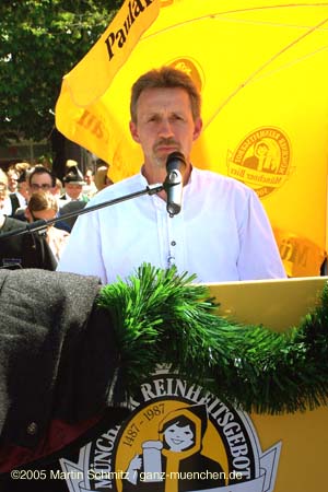 05maibaum_viktualienmarkt83