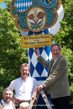 05maibaum_viktualienmarkt95