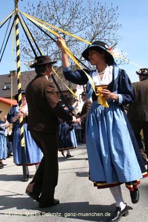 060501maibaum_truder75