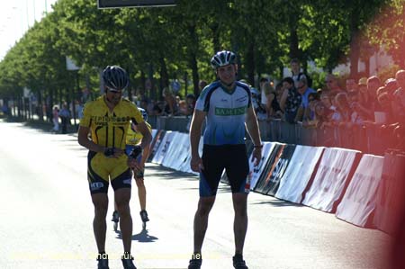 060716world_inline262