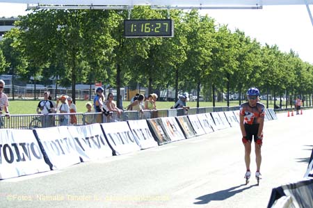 060716world_inline318