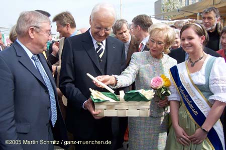 050428buga_open21spargel