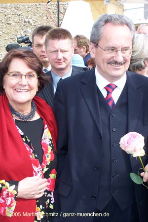 050428buga_open26ude