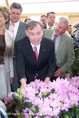 050524buga_koehler040