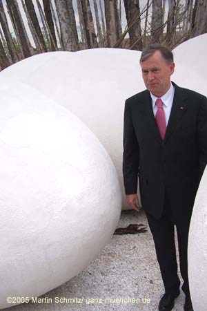 050524buga_koehler060