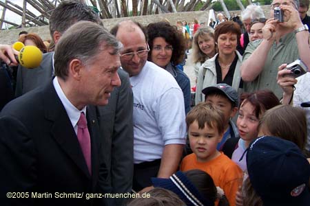 050524buga_koehler081