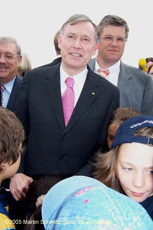 050524buga_koehler090