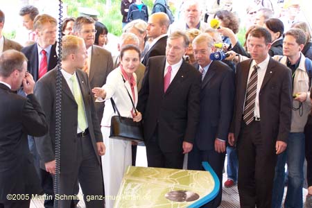 050524buga_koehler103