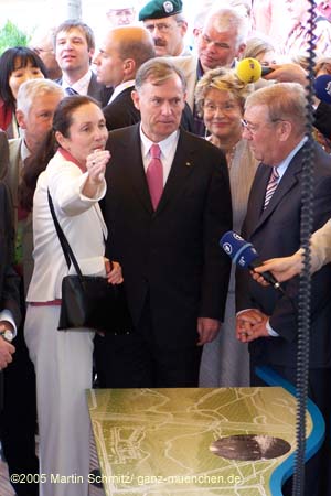 050524buga_koehler105