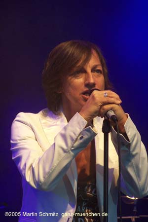 050819gianna_nannini20