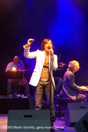 050819gianna_nannini21
