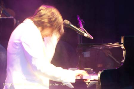 050819gianna_nannini33