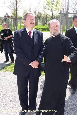 050428buga_religio02