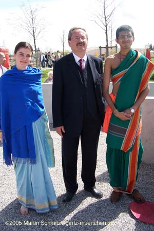 050428buga_religio13