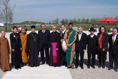 050428buga_religio18