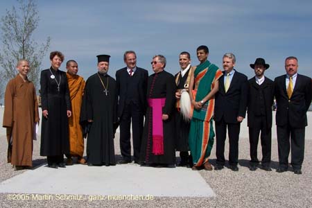 050428buga_religio20