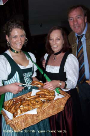 050422nacht_tracht016