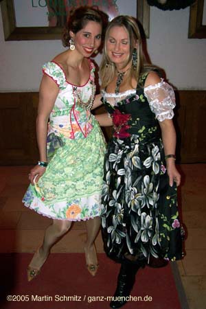 050422nacht_tracht023