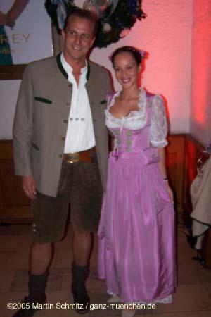 050422nacht_tracht030