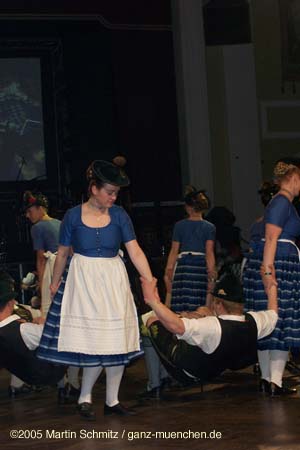 050422nacht_tracht079