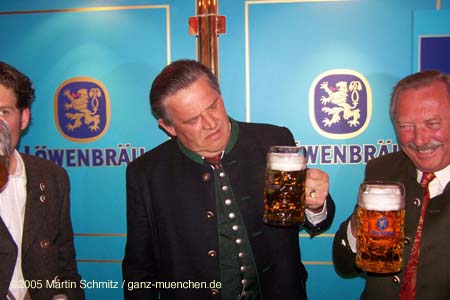050422nacht_tracht098