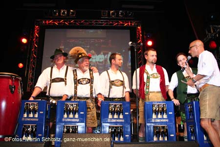 060519nacht_tracht55