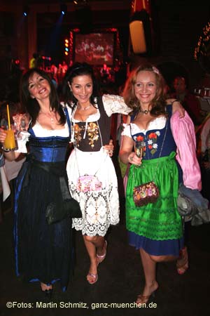 060519nacht_tracht76