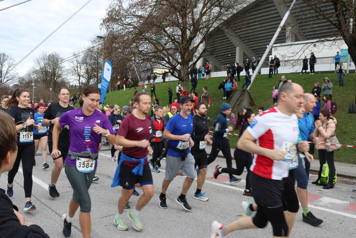 221231silvesterlauf10k047