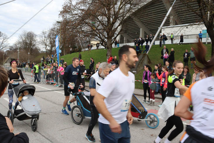 221231silvesterlauf10k070